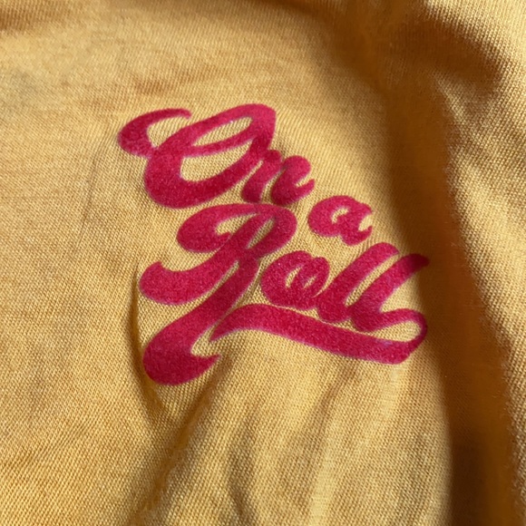 crop top - Picture 4 of 4